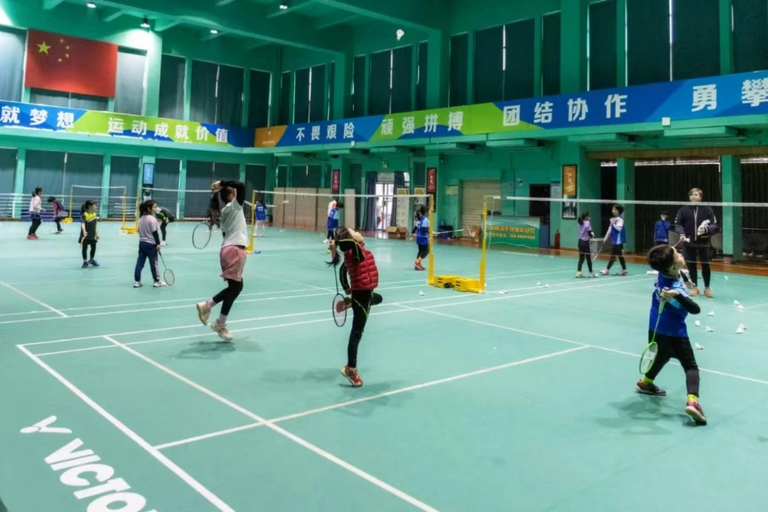 女性篮球爱好者适合的训练辅导方式_1